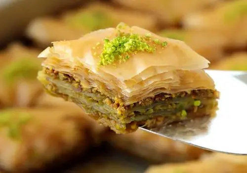آموزش درست کردن باقلوا خوشمزه در سه سوت + فیلم 