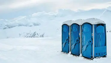 توالت‌هایی که نفس را بند می‌آورند؛ یکی در ارتفاع ۴٬۴۲۰ متری!+ تصاویر