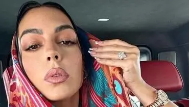حضور جورجینا و بچه‌های رونالدو در یک مراسم مذهبی+ عکس