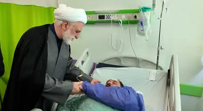 عیادت رئیس قوه قضاییه از مجروحان حمله جنایتکارانه صهیونیست‌ها به زندان اوین