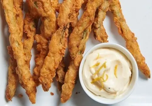 شام امشب با من: قایرمه؛ تجربه طعم اصیل کردستان با کنگر سوخاری خانگی
