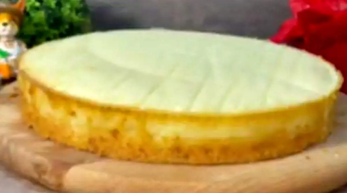 طرز تهیه لذیذترین کیک شیری پف کرده فقط با ۶ قلم مواد+ فیلم / سه سوته کیک شیری پف کرده را آماده کنید