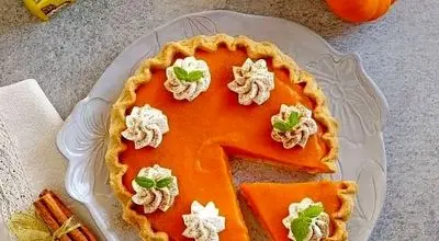 پای کدو حلوایی خانگی با پورهی تازه؛ طعم واقعی پاییز