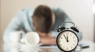 فقط یک شب بی‌خوابی چه بلایی سر بدن و مغز می‌آورد؟
