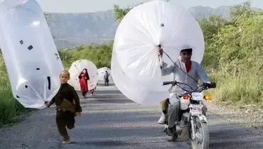 از دیدن روش حمل گاز در پاکستان شوکه می شوید+ فیلم