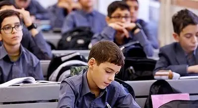 مبلغ شهریه مدارس غیردولتی سر به فلک کشید + فیلم