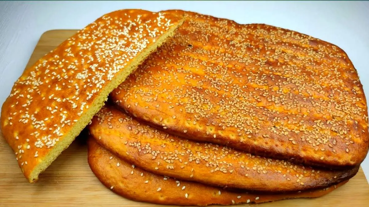 عصرونه: طرز تهیه نان قندی، یک شیرینی سنتی و سالم خانگی!