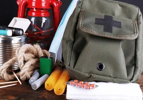 سردار نائینی: در دو روز ابتدایی جنگ، ۶۵۰ سرباز آمریکایی کشته و زخمی شد