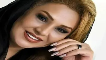 نسرین مقانلو در کنار ستاره پرسپولیس 
