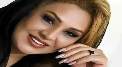 نسرین مقانلو در کنار ستاره پرسپولیس 