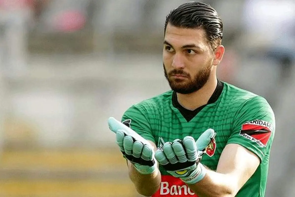 پیام احساسی علیرضا حقیقی در پی تجاوز اسرائیل به ایران + عکس