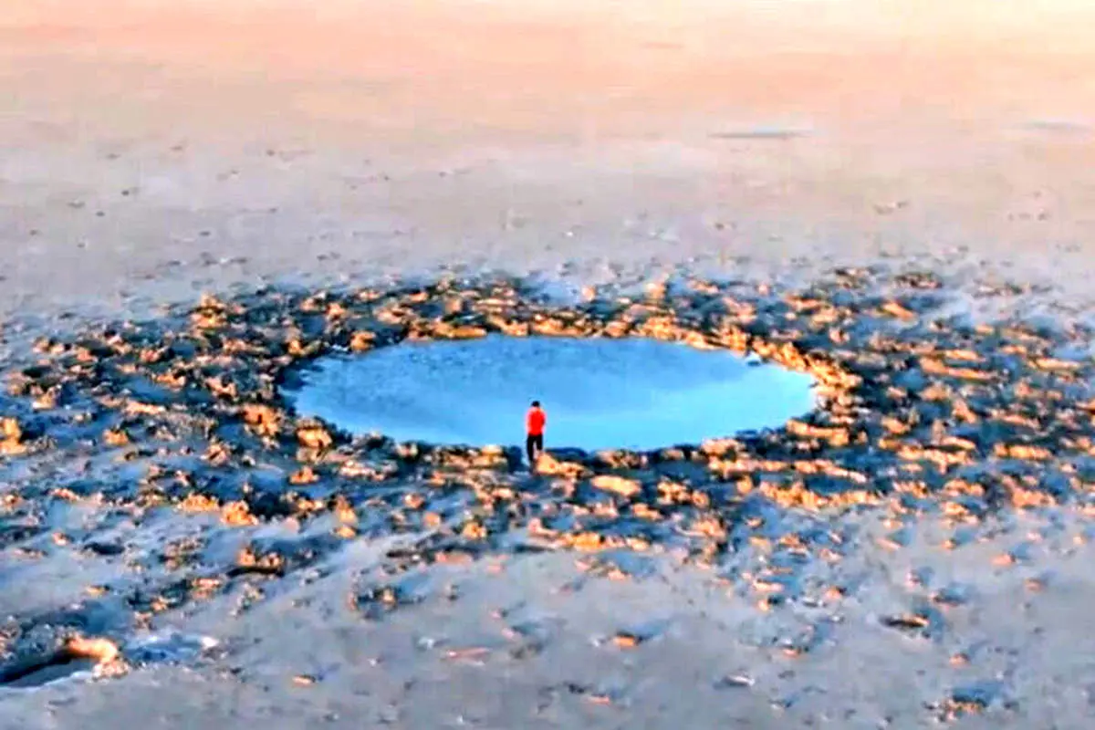 علت گودال‌های عجیب دریاچه ارومیه مشخص شد