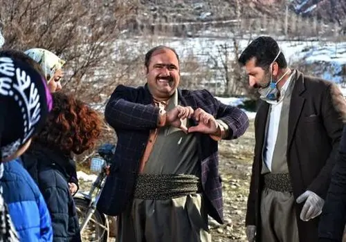 استایل زمستانی بهنوش طباطبایی در یک روز برفی+ عکس