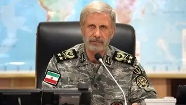 سرلشکر حاتمی: ما در هر شرایط در دفاع از نظام اسلامی تا پای جان ایستاده‌ایم