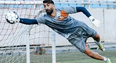 طعنه تند بیرانوند به شایعه‌سازان: من را بازنشسته نکنید!+فیلم