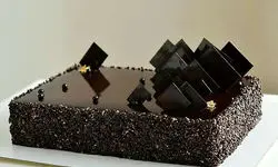 طرز تهیه کیک خیس شکلاتی با بافت نرم و طعم بی‌نظیر+ فیلم