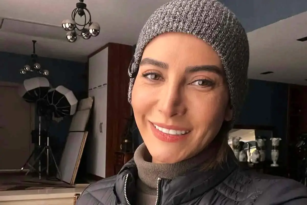 پیام صلح‌آمیز و امیدبخش فریبا نادری در میان اخبار نگران‌کننده پایتخت +عکس