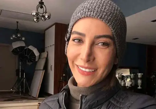 پیام صلح‌آمیز و امیدبخش فریبا نادری در میان اخبار نگران‌کننده پایتخت +عکس