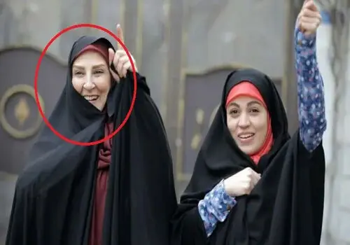 مرجانه گلچین ۵۸ ساله، غافلگیرکننده ظاهر شد+تصاویر 