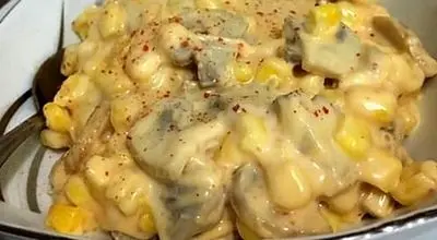 طرز تهیه ذرت مکزیکی با قارچ و پنیر پیتزا با روش خانگی + نکات مهم
