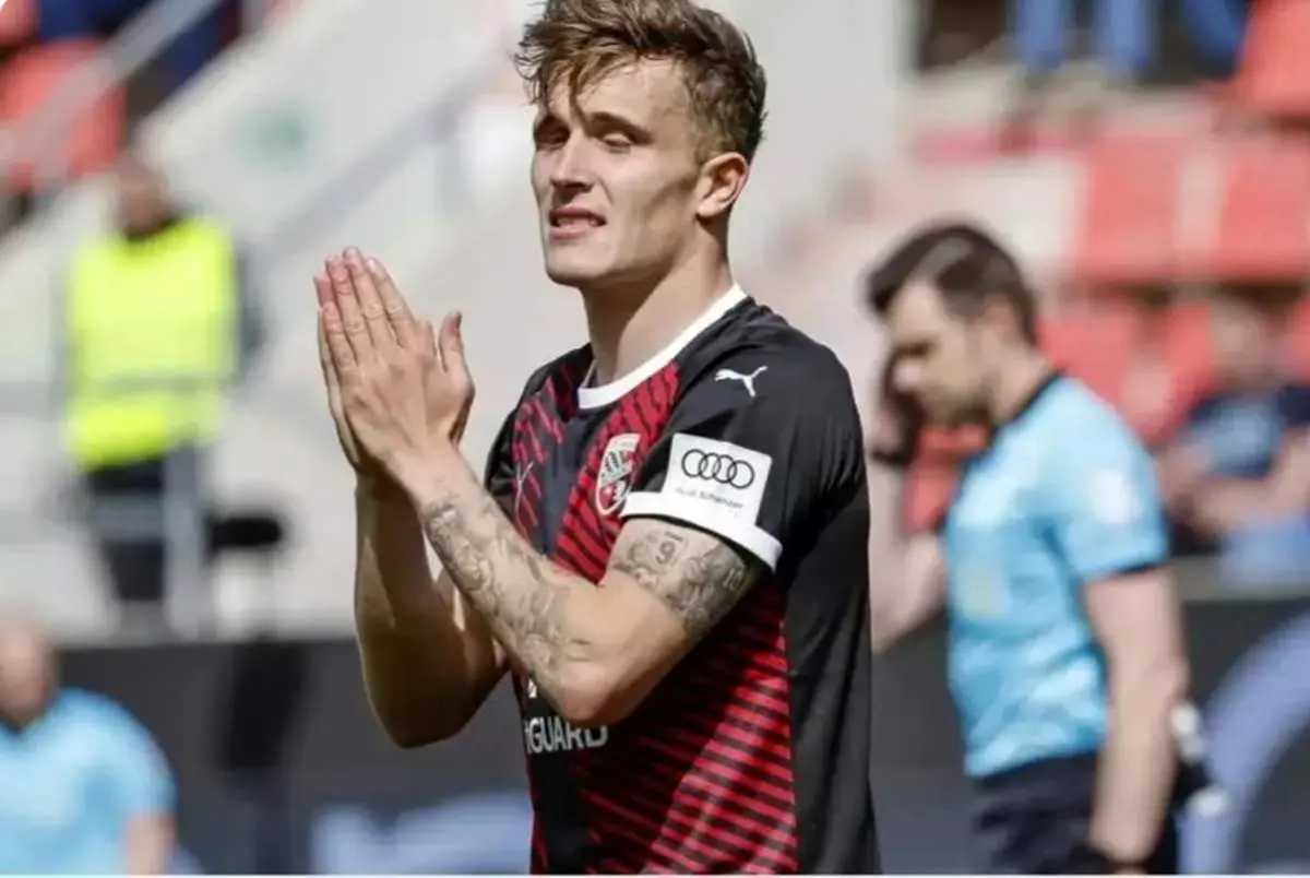 بازتاب حضور برادرزاده آناهیتا درگاهی در تیم ملی ایران