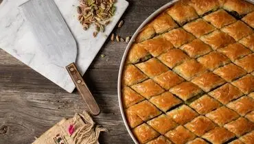 طرز تهیه باقلوا تابه‌ای