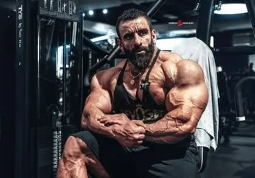  هادی چوپان فاتح آرنولدکلاسیک انگلستان شد