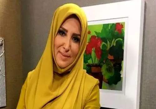 استایل کریسمسی مجری زن صداوسیما بعد از مهاجرت