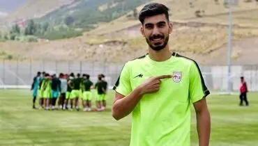 چهارمین خرید پرسپولیس رونمایی شد / رضا شکاری سرخ پوش شد
