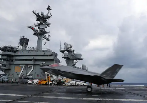 پهپادهای ایران در مقابل ناو آبراهام لینکلن کدام یک پیروز است؟