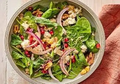  کیک یخچالی موز و گردو طرز تهیه آسان در 20 دقیقه بدون فر