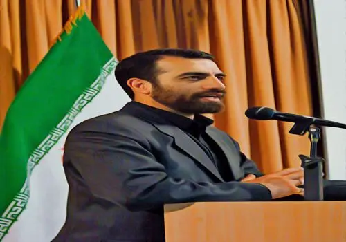 باید بین بخش های مختلف دولت و جامعه فرهیخته ارتباط باشد