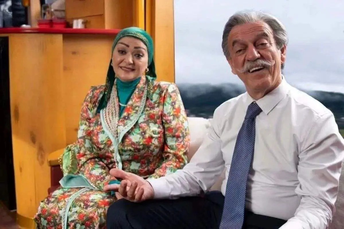 پشت صحنه گرم "پایتخت 7": قاب صمیمی نیکا و "مادرشوهر جان"!