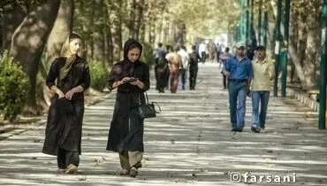 چند عکس دیدنی از حال وهوای تهران در دهه ۸۰
