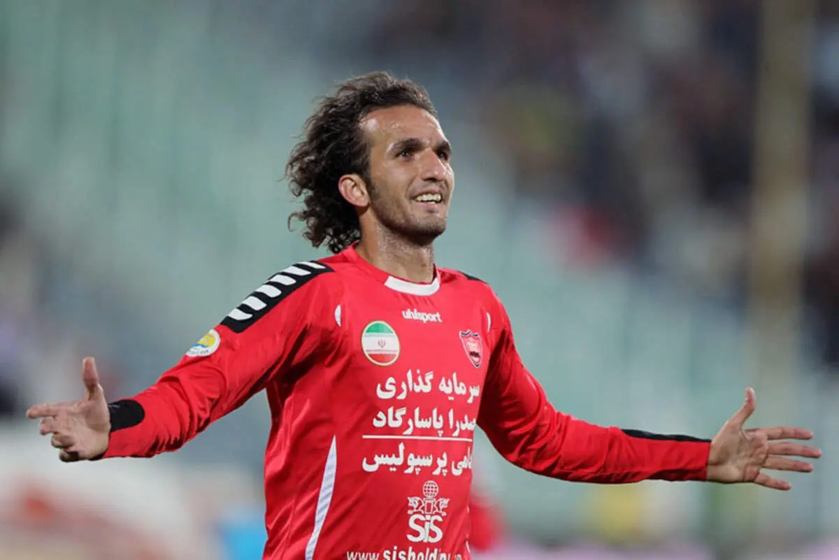 من پرسپولیسی هستم ولی از روی لجبازی با استقلال مذاکره کردم/ دیگر از پرسپولیس دلخور نیستم!