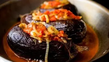 طرز تهیه ایمام بایلدی؛ بادمجان شکم پر ترکیه‌ای