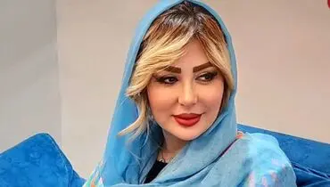 «نیوشا ضیغمی» 35 ساله و همسرش در حرم امام رضا (ع)؛ سال 94