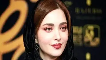 جشن تولد ۴۴ سالگی بهنوش طباطبایی: غرق در گل‌های بهاری، شادابی و زیبایی!