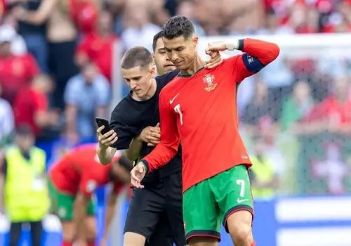  رونالدو: از هواداران پرتغال عذرخواهی می‌کنم؛ خداحافظی؟ این آخرین یوروی من خواهد بود 