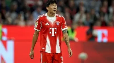 بشیکتاش و گالاتاسرای به دنبال جذب مدافع بایرن مونیخ 