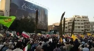 تجمع تهرانی‌ها برای تقدیر از نیروهای مسلح برگزار شد
