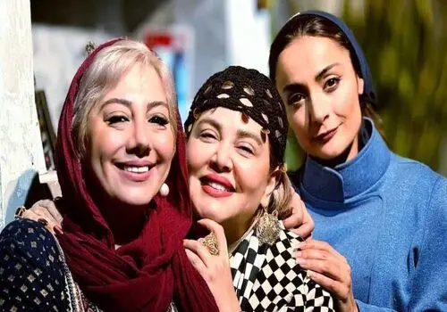 بانوی بدون حجاب در شام ایرانی با حضور کامران تفتی! + فیلم