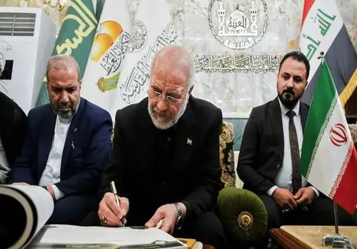 قالیباف را در این موقعیت هرگز ندیده‌اید؛ رئیس مجلس بی‌خبر از همه جا...+عکس