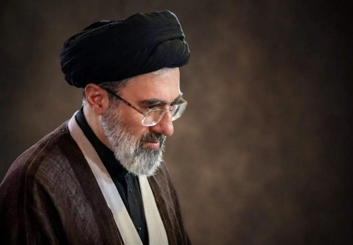 رهبر انقلاب: برجسته‌سازی اختلافات، دشمن را به پیروزی امیدوار می‌کند