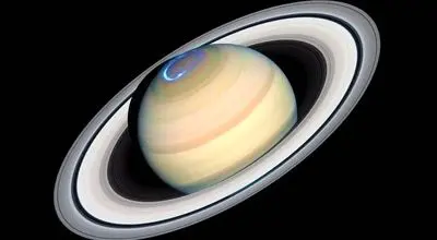 تصاویر شگفت‌انگیز از قمر مرموز سیاره زحل + عکس
