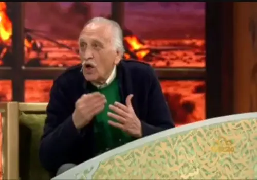 احمد نجفی: آمریکا با این همه تجهیزات در ایران زمین گیر شد/ویدیو 