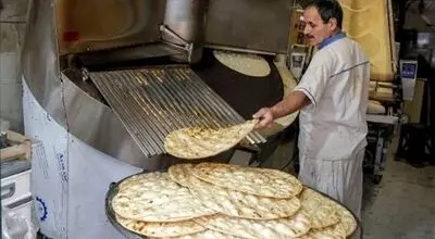 نان از سفره کارگران دورتر شد؛ هزینه خرید نان چقدر از حقوق ماهانه را می‌بلعد؟