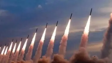 صحنه سقوط پهپاد آمریکایی در آسمان بوشهر+ویدئو