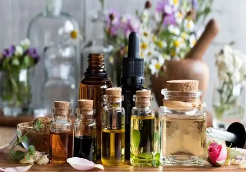 چرا بعد از مرطوب کننده جوش میزنیم؟