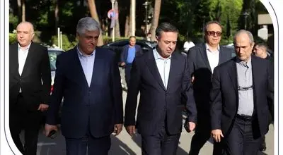 پیشگامی بانک صادرات ایران در بازسازی اکوسیستم دانش‌بنیان؛ حمایت راهبردی از آموزش عالی و پیوند دانشگاه، صنعت و اقتصاد در دوران پساجنگ/ تأکید قربان اسکندری بر توسعه آموزش عالی در دوران پساجنگ با رویکرد حمایت بانکی از اقتصاد دانش‌بنیان و فناوری
